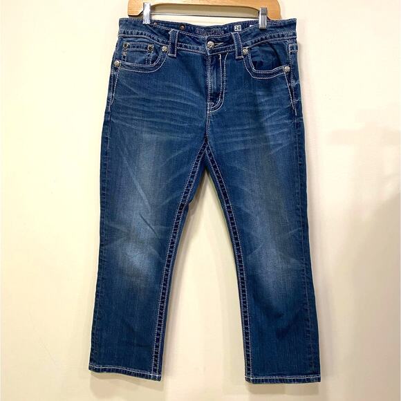 Miss Me Boyfriend Denim Capri Embellished  28 us - Picture 6 of 10